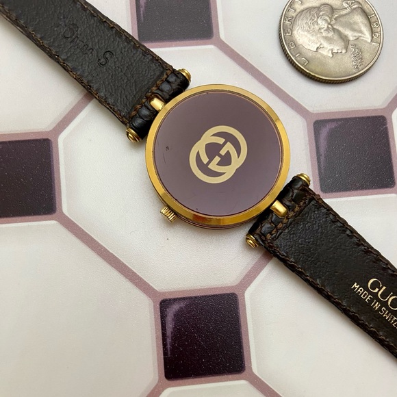 Rare Vintage Gucci 2000M Swiss Timepiece Stacked Watch Red & Green New Strap - Picture 12 of 16